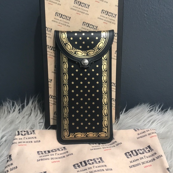 Gucci case - Picture 2 of 3